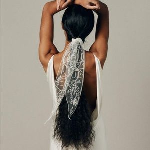 Ofrenda Natura Embroidered Hair Wrap